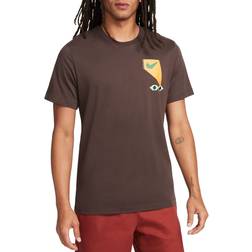 Nike Men's Sportswear T-Shirt in Brown, FJ1097-237