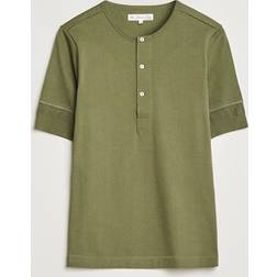 Merz b. Schwanen Short Sleeve Organic Cotton Henley Army Grün T-shirt Grösse: