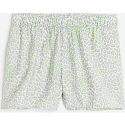 H&M Schlupfshorts Hellgrau/Leopardenmuster in Größe M. Farbe: Light grey/leopard print