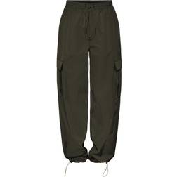 Pieces Dre Cargo Trousers - Deep Lichen Green