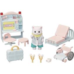 Sylvanian Families Village Doctor Starter Set