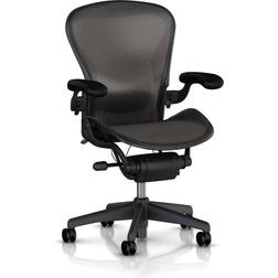 Herman Miller Aeron Graphite/Carbon Office Chair 45"