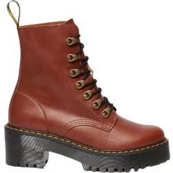 Dr. Martens Leona - Tan Farrier