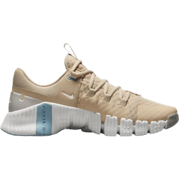 Nike Free Metcon 5 W - Sanddrift/Phantom/Light Iron Ore/White