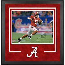 Fanatics Authentic Tua Tagovailoa Alabama Crimson Tide Deluxe Framed Autographed 16" x 20" Running Photograph