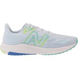 New Balance FuelCell Propel v3 W - Starlight/Bright Mint