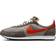 Nike Waffle Trainer 2 M - Moon Fossil/Ironstone/Sail/Team Orange