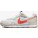 Nike Venture Runner W - White/Summit White/Black/Rush Orange