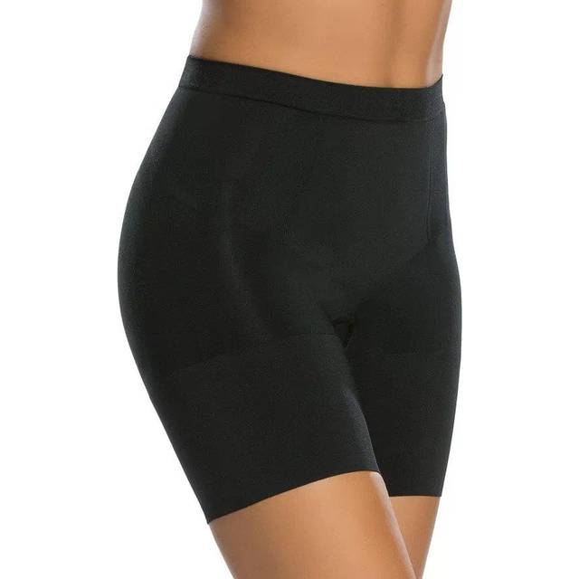 SPANX OnCore Mid-Thigh Short in Very Black