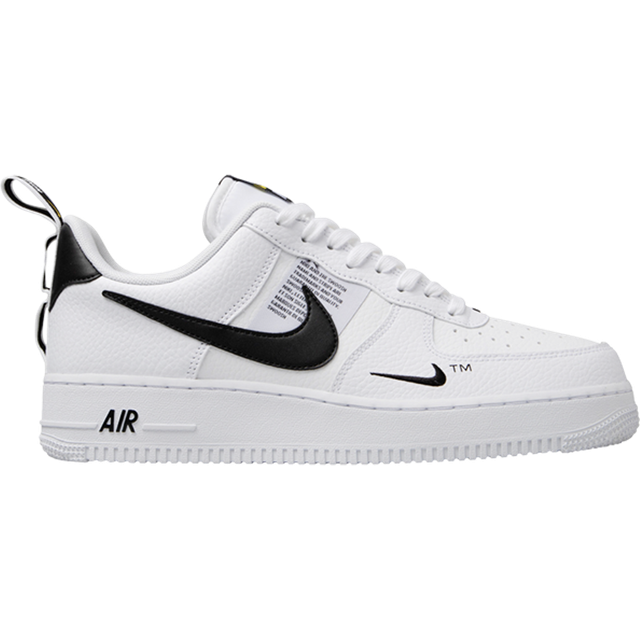 Nike Force 1 LV8 Utility Little Kids' Shoes.