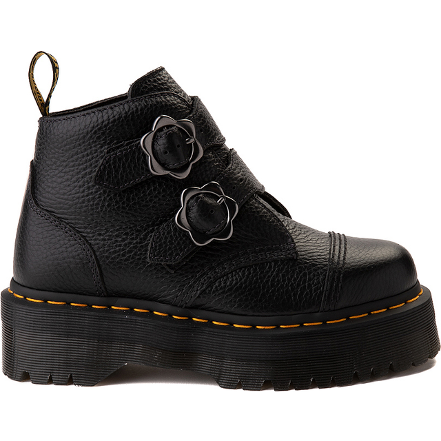 The hut best sale dr martens