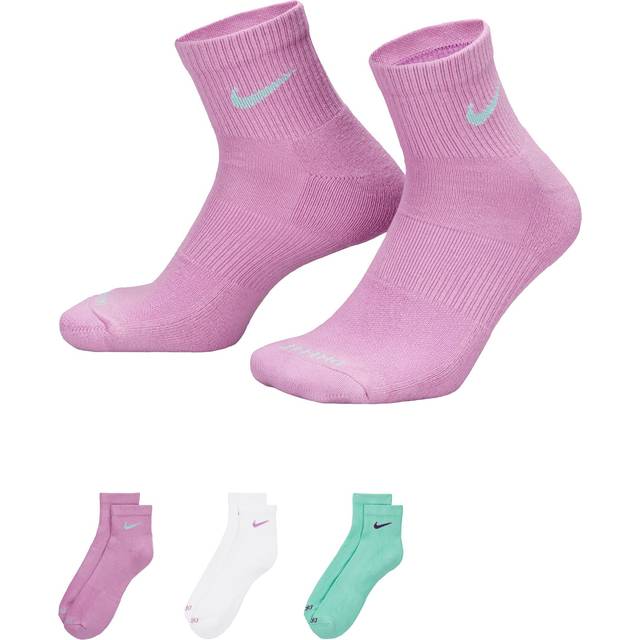 White Womens Medium Everyday Cushion Quarter Socks 3 Pairs, Nike